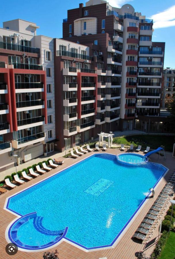 Aparthotel Admiral Plaza Słoneczny Brzeg Zewnętrze zdjęcie